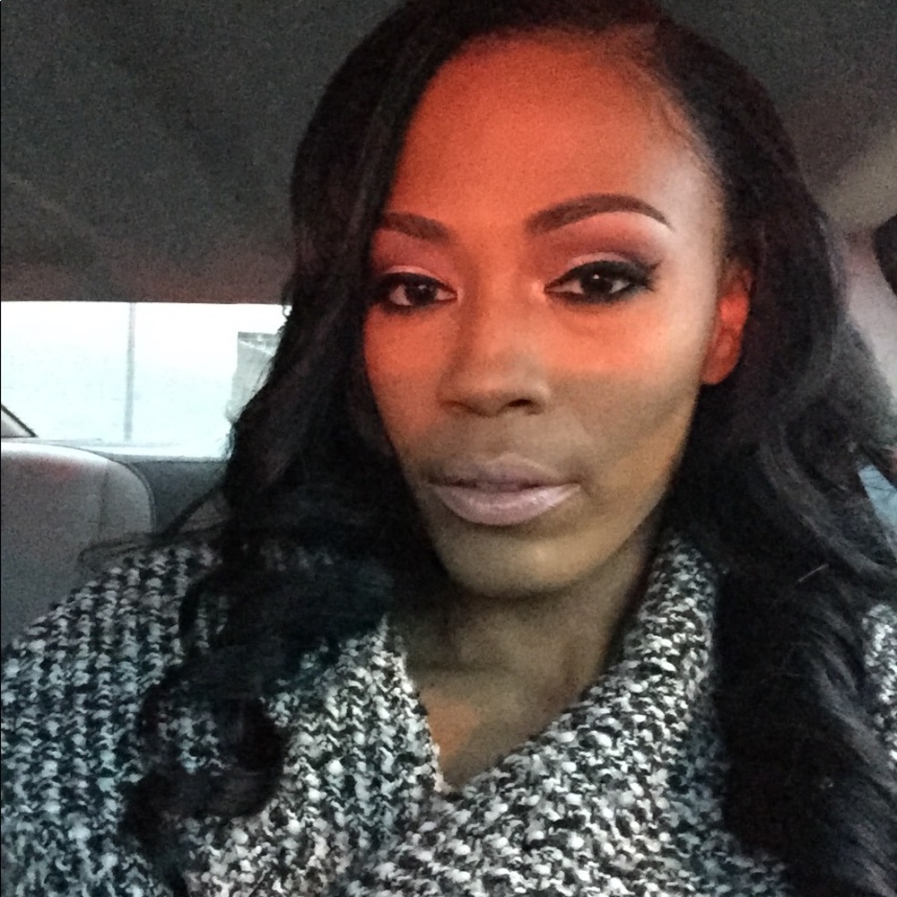 Meet your Posher, Candy